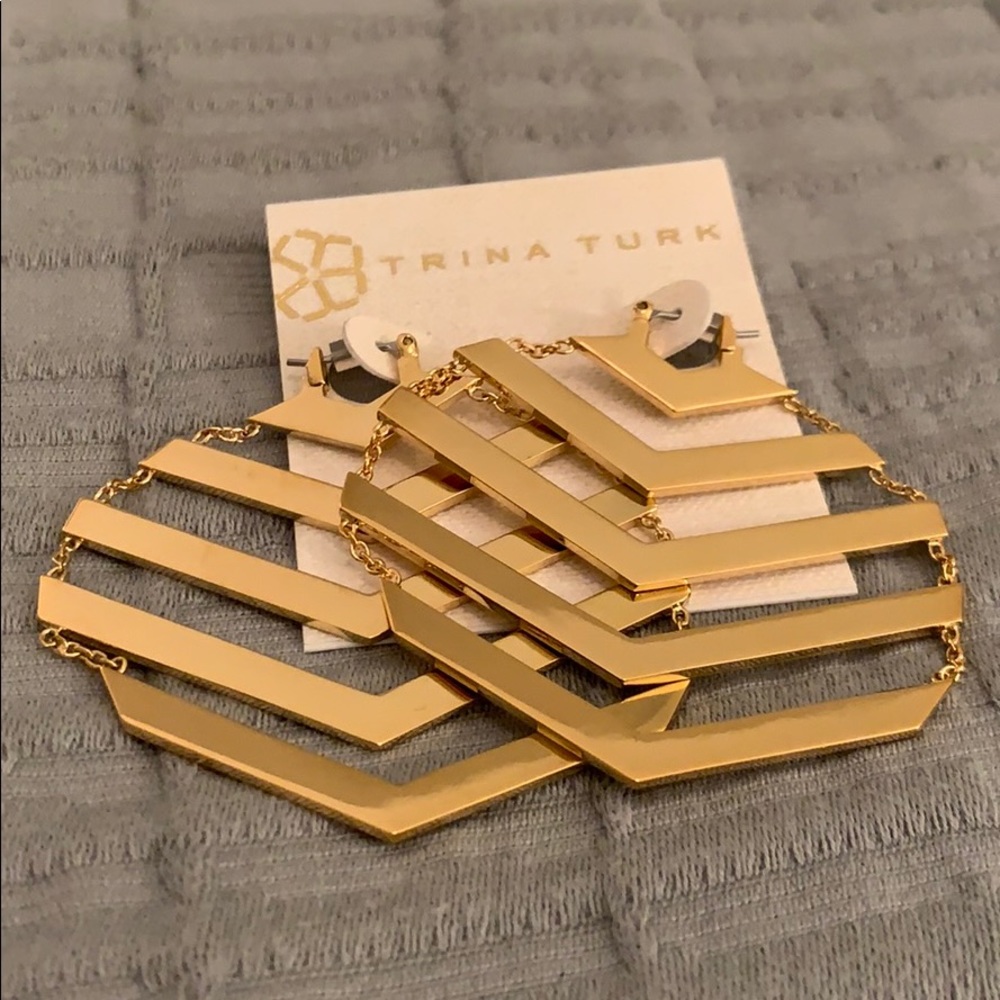 Trina Turk gold dangle earrings NWT